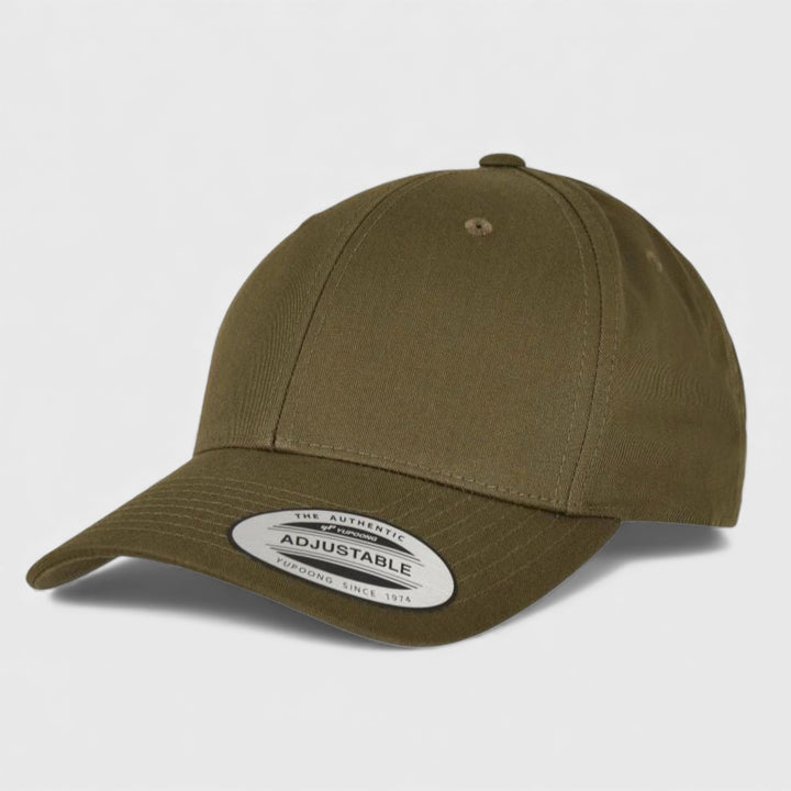 The Classics Yupoong Curved Classic snapback buck