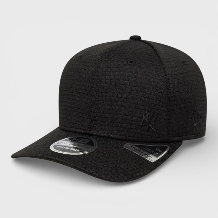 New Era MLB Flawless Mesh 9Seventy Stretch-Snap NY Yankees black - Shop-Tetuan