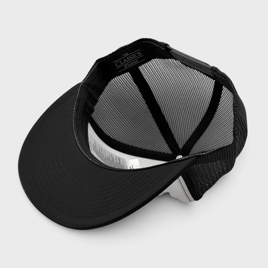 Mister LA Dynasty Patch Classic Trucker Cap black/white