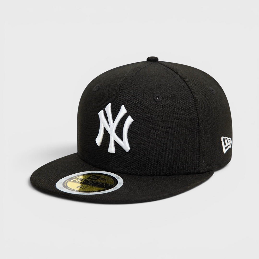 New Era Essential 59Fifty NY Yankees black/white Kids - Shop-Tetuan