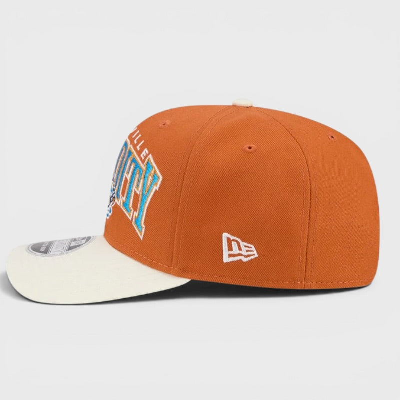 New Era Theme Night Wordmark 9Seventy Stretch-Snap Louisville Bats Humidity orange/off wht - Shop-Tetuan