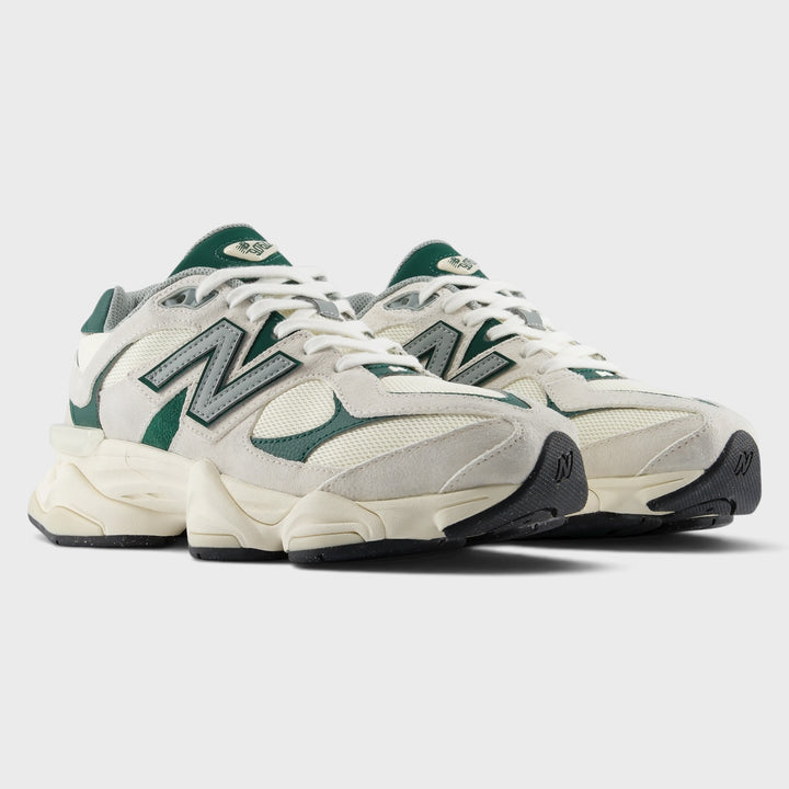 New Balance 90607 off white/green
