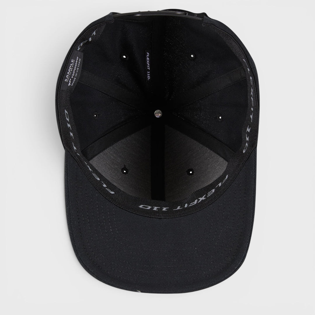 Flexfit 110 Curved Snapback black
