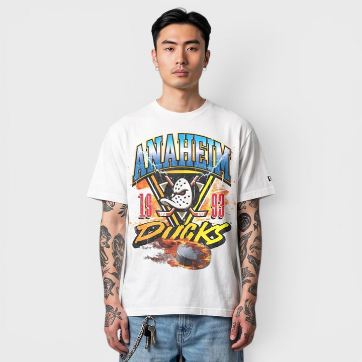 New Era Lifestyle Graphics Fireball tee A Ducks white