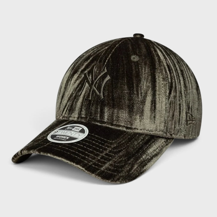 New Era MLB Velour 9Twenty NY Yankees green