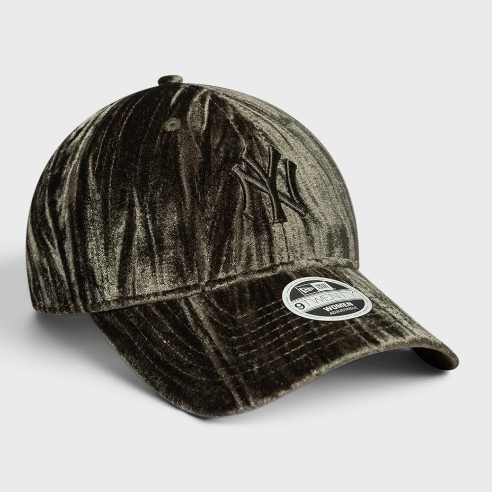 New Era MLB Velour 9Twenty NY Yankees green
