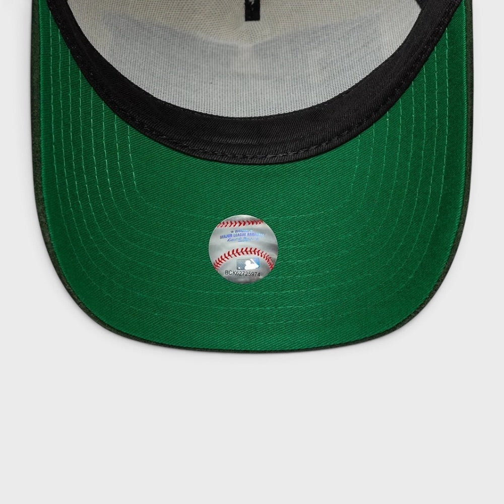 New Era MLB Wordmark Suede 9Forty E-Frame NY Yankees cream/green