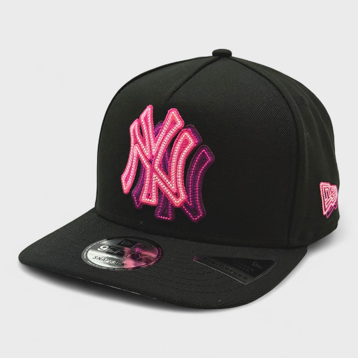 New Era 9Fifty A-Frame Neon NY Yankees black
