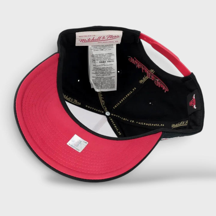 Mitchell &amp; Ness NBA Core Pro Snapback C Bulls blk/wht/red