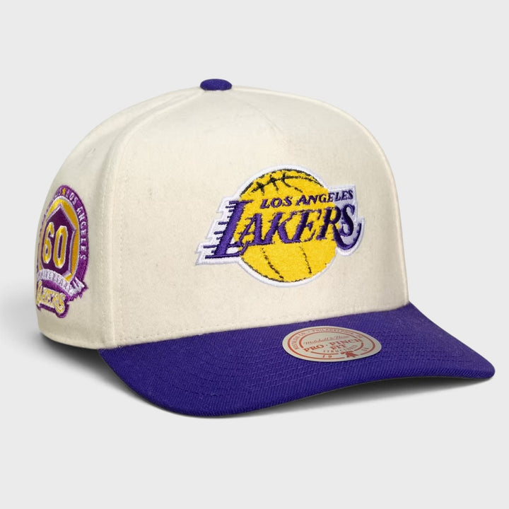 Mitchell &amp; Ness NBA Cream Team Pro Snapback LA Lakers off wht/purple