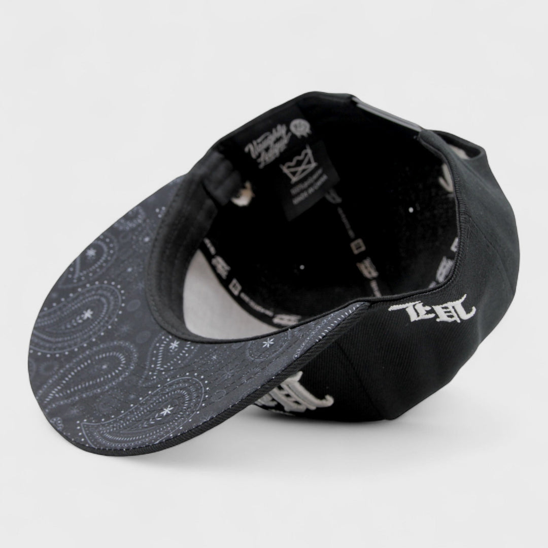 Naughty League San Quentin Vatos Locos Old English Logo snapback black - Shop-Tetuan