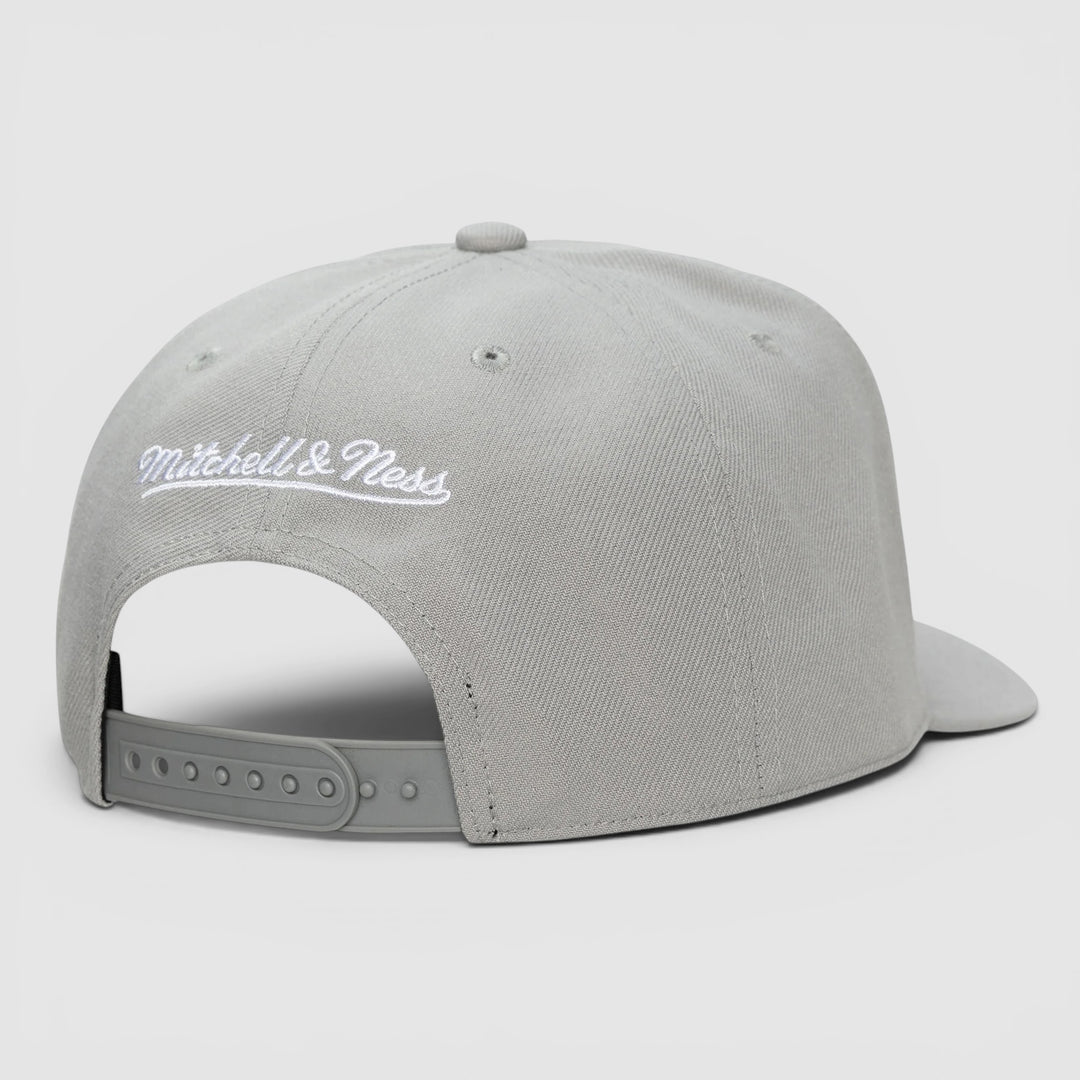 Mitchell &amp; Ness NBA Legendary Away Pro Snapback HWC O Magic Grey - Shop-Tetuan