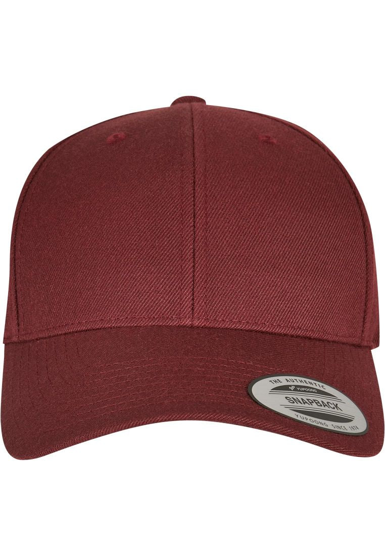 The Classics Yupoong Classic Snapback maroon - Shop-Tetuan