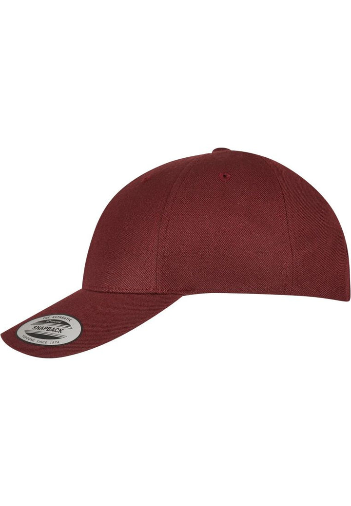 The Classics Yupoong Classic Snapback maroon - Shop-Tetuan