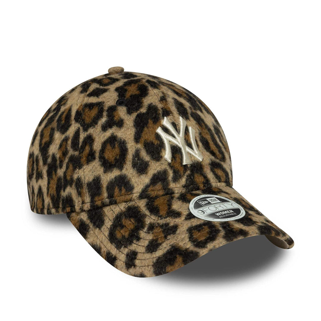New Era MLB Cosy Animal 9FORTY NY Yankees leopard - Shop-Tetuan