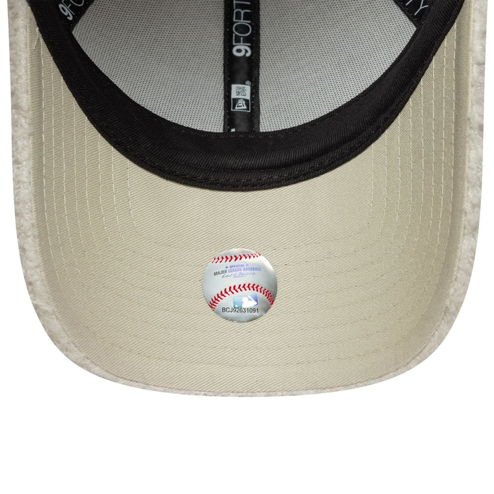New Era MLB Borg 9FORTY NY Yankees cream - Shop-Tetuan