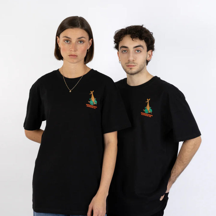 Moomin Nipsu Bisnes tee black - Shop-Tetuan