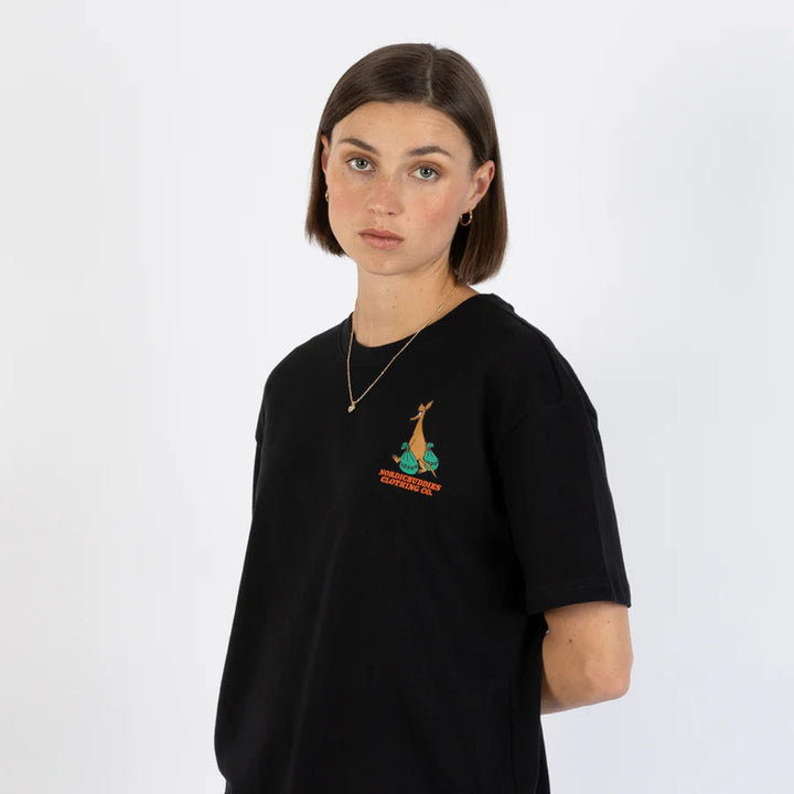 Moomin Nipsu Bisnes tee black - Shop-Tetuan