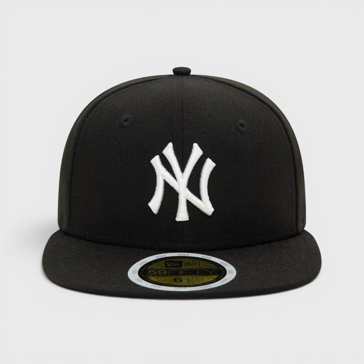 New Era Essential 59Fifty NY Yankees black/white Kids - Shop-Tetuan