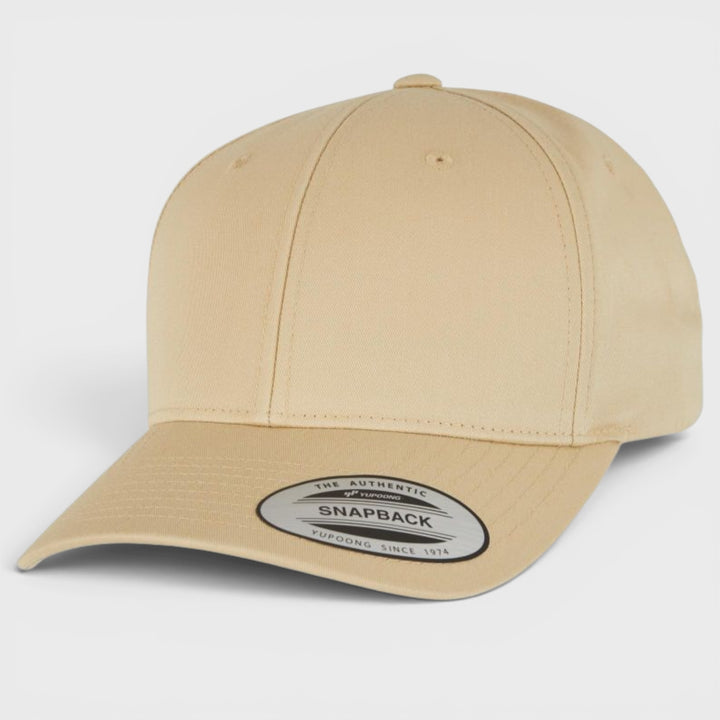 The Classics Yupoong Curved Classic snapback gold