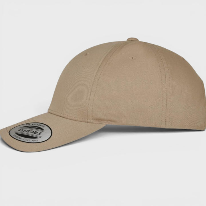 The Classics Yupoong Curved Classic snapback khaki