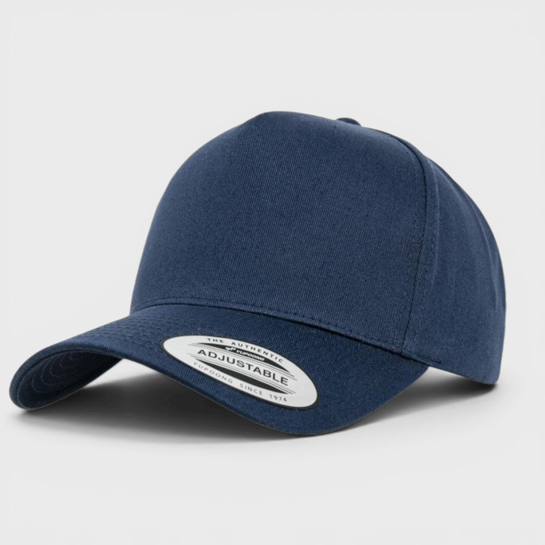 The Classics Yupoong 5-Panel Curved Classic snapback navy