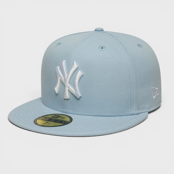 New Era League Essential 59Fifty NY Yankees pastel blue