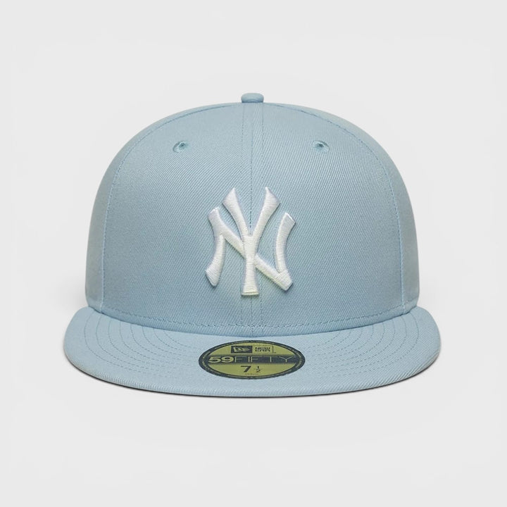 New Era League Essential 59Fifty NY Yankees pastel blue