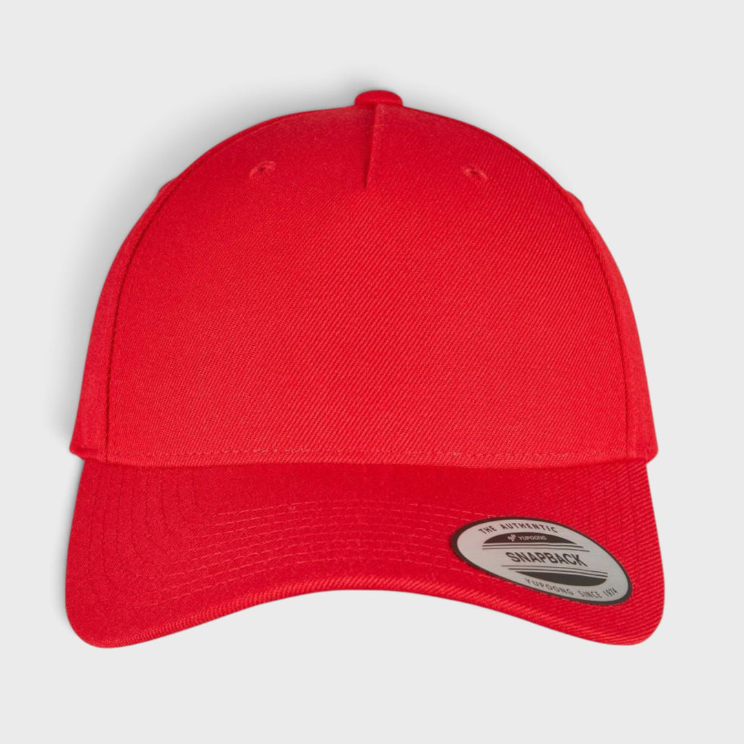 The Classics Yupoong 5-panel Premium Curve snapback red