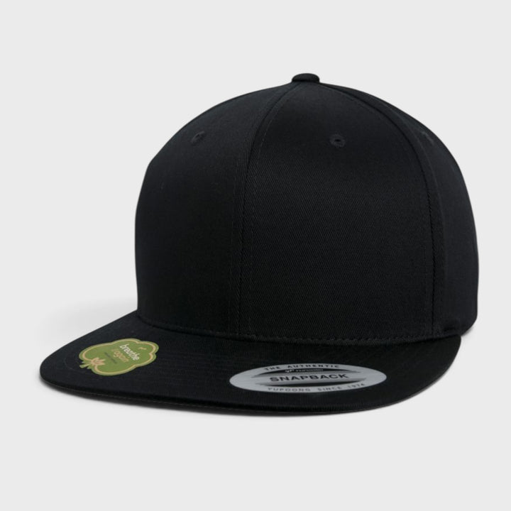The Classics Yupoong Essentials Cotton Snapback black