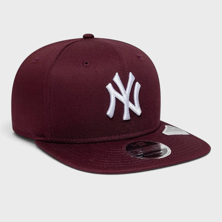 New Era MLB League Essential 9Fifty NY Yankees maroon