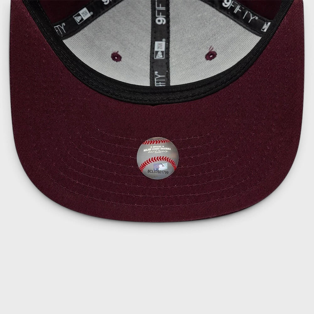 New Era MLB League Essential 9Fifty NY Yankees maroon