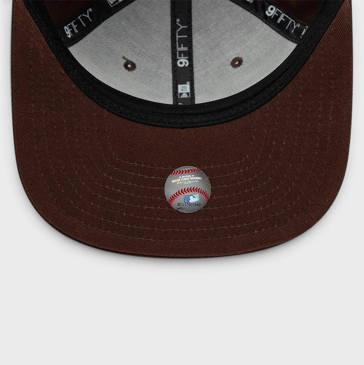 New Era MLB League Essential 9Fifty NY Yankees brown