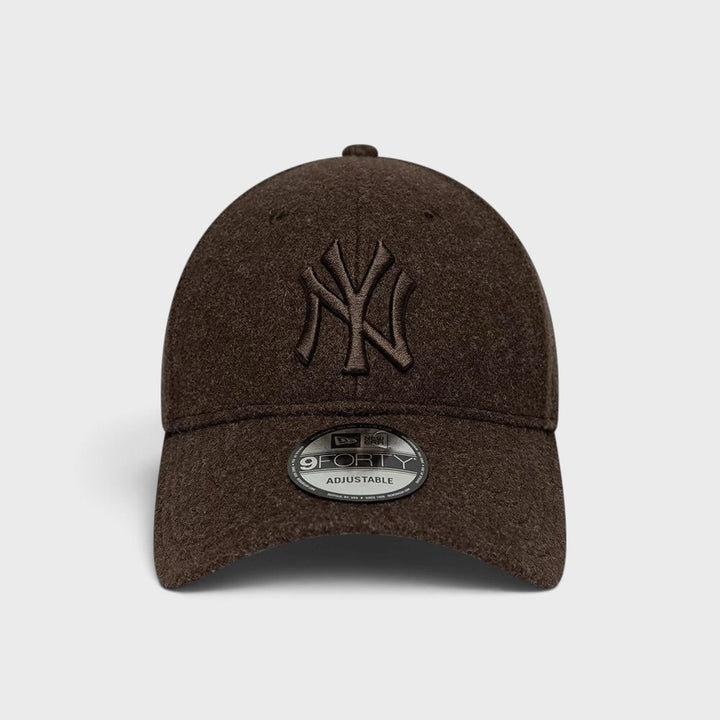 New Era MLB Winter 9Forty cap NY Yankees brown