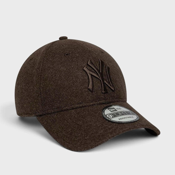 New Era MLB Winter 9Forty cap NY Yankees brown