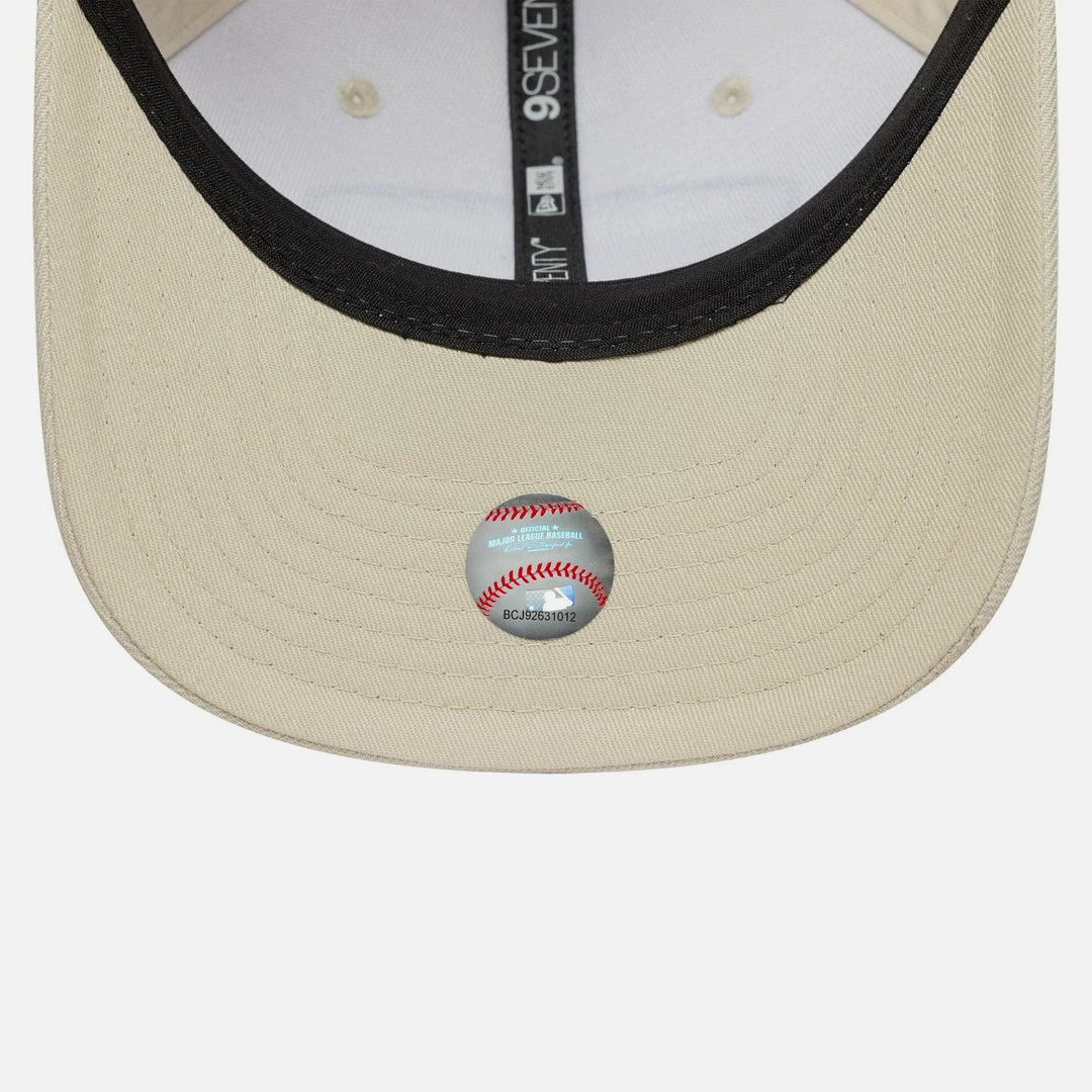 New Era MLB Patch 9Seventy Stretch-Snap Adjustable Cap LA Dodgers cream - Shop-Tetuan