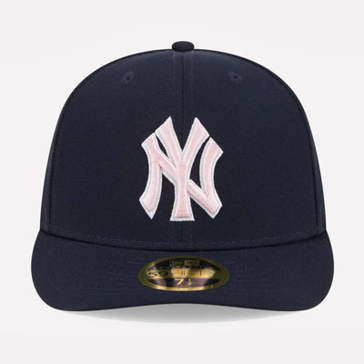 New Era  MLB Mother's Day 2024 59Fifty Low Profile NY Yankees navy - Shop-Tetuan