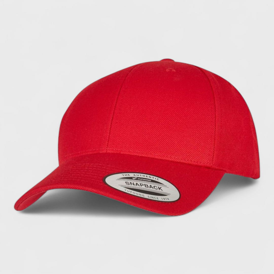 The Classics Yupoong Classic Snapback red - Shop-Tetuan