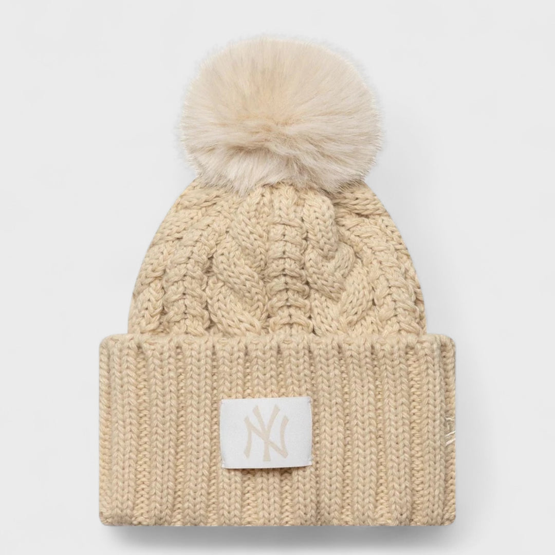 New Era MLB Cable Cuff Knit Beanie NY Yankees light beige - Shop-Tetuan