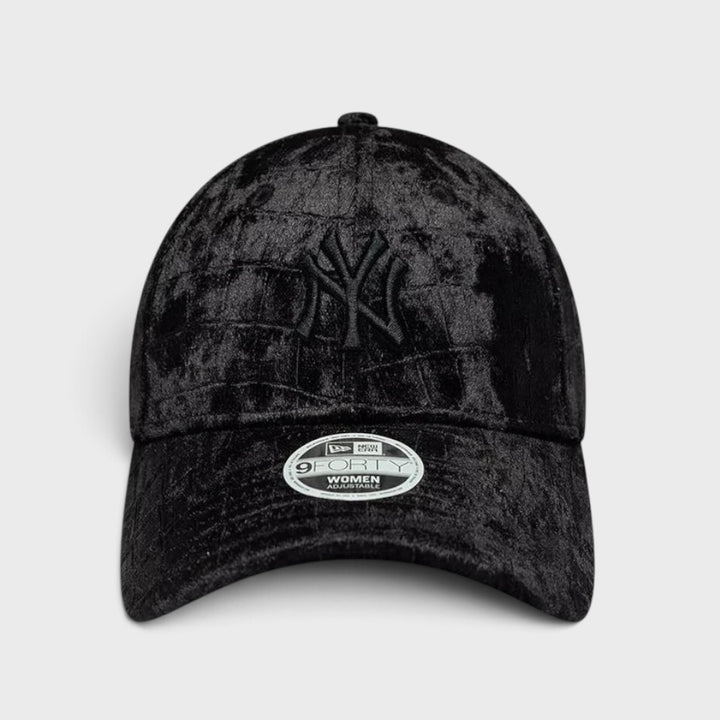 New Era MLB Patterned Velour 9Forty cap NY Yankees black - Shop-Tetuan