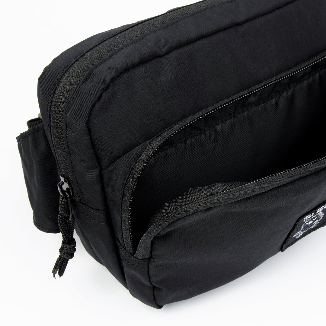 Moomin Haisuli Waist Bag black - Shop-Tetuan