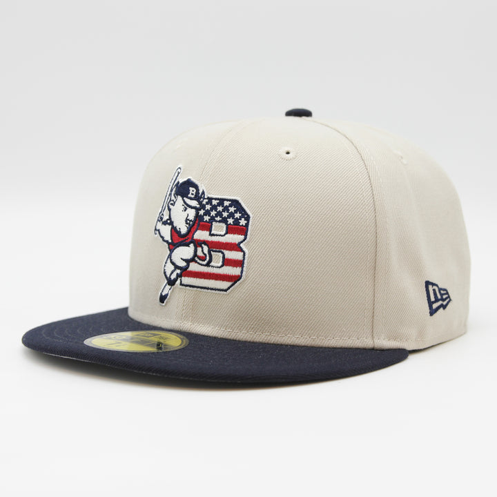 New Era Fourth of July 2024 59Fifty B Bisons stone/navy - Shop-Tetuan