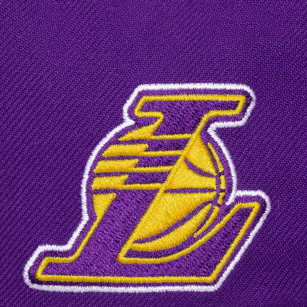 Mitchell &amp; Ness Legendary Away Pro Pinch Snapback LA Lakers purple/black