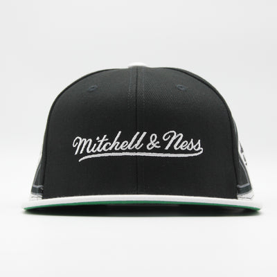 Mitchell & Ness Branded Diamond snapback black