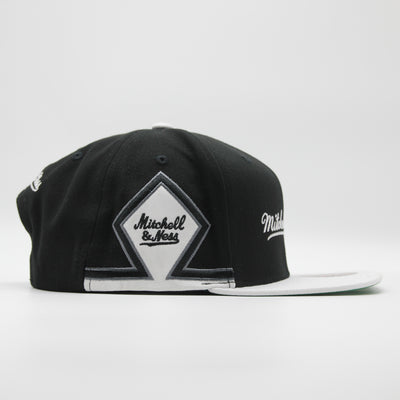 Mitchell & Ness Branded Diamond snapback black