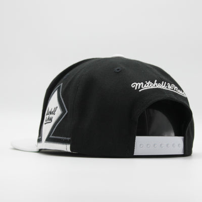 Mitchell & Ness Branded Diamond snapback black
