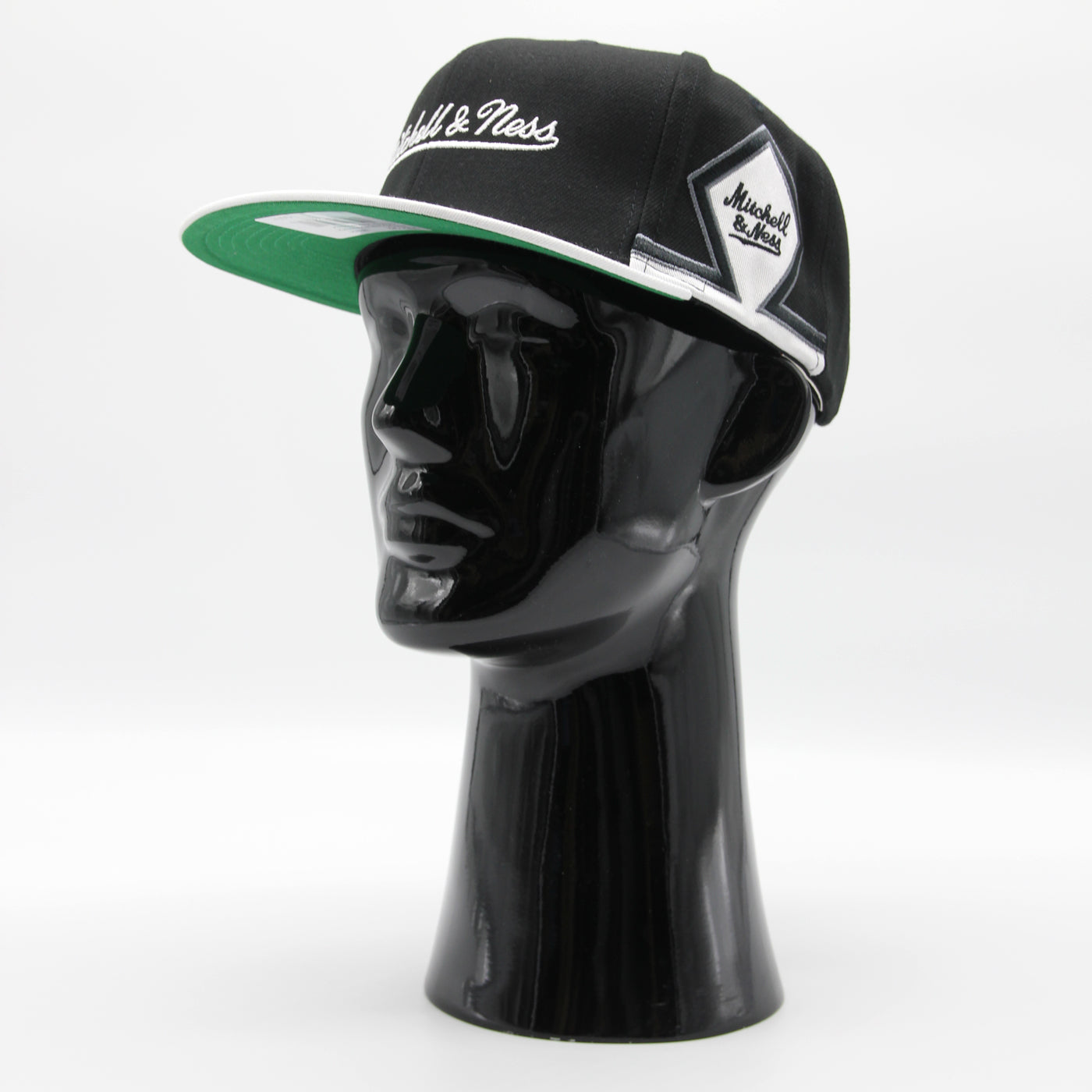 Mitchell & Ness Branded Diamond snapback black - Shop-Tetuan