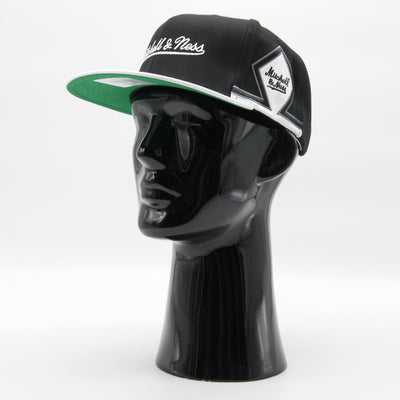 Mitchell & Ness Branded Diamond snapback black