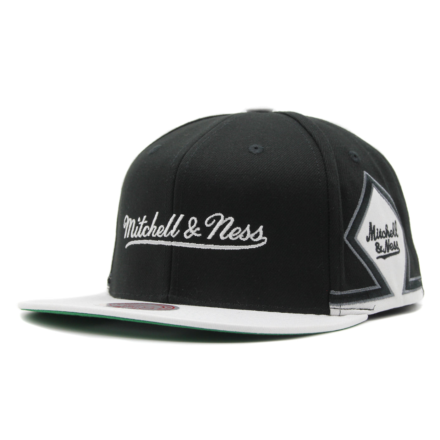 Mitchell & Ness Branded Diamond snapback black