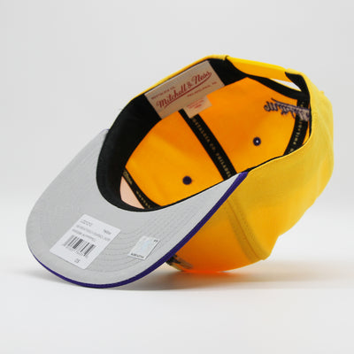 Mitchell & Ness Breakthrough snapback LA Lakers yellow